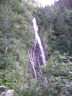 cascade-du-pissou-belledonne